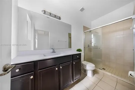 9381 W 33rd Lane Hialeah FL 33018
