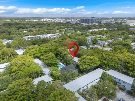 5590 SW 78th Street Miami FL 33143