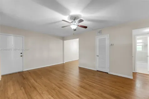 5590 SW 78th Street Miami FL 33143