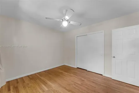 5590 SW 78th Street Miami FL 33143