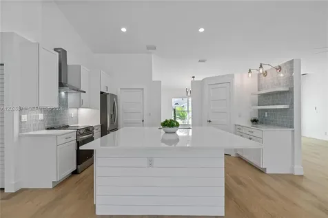 5923 Loxahatchee Pines Drive Jupiter FL 33458