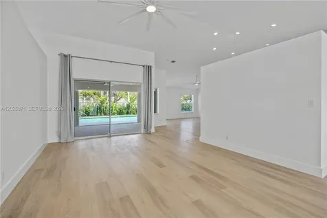 5923 Loxahatchee Pines Drive Jupiter FL 33458
