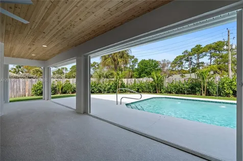 5923 Loxahatchee Pines Drive Jupiter FL 33458