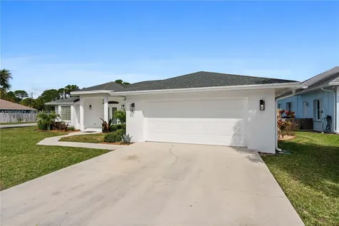 5923 Loxahatchee Pines Drive Jupiter FL 33458