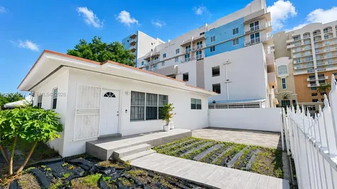 2727 SW 24th Street Miami FL 33145