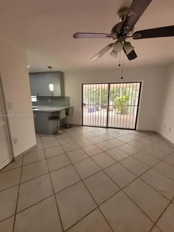 2438 SW 109th Court Miami FL 33165