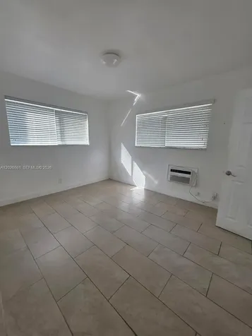 7155 Rue Notre Dame Miami Beach FL 33141