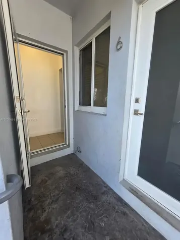 7155 Rue Notre Dame Miami Beach FL 33141