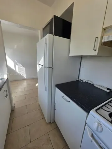 7155 Rue Notre Dame Miami Beach FL 33141