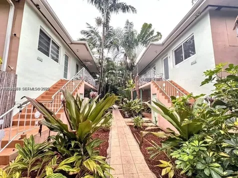 1115 Meridian Avenue Miami Beach FL 33139