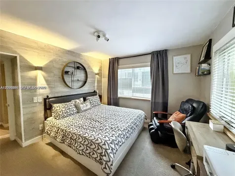 1115 Meridian Avenue Miami Beach FL 33139