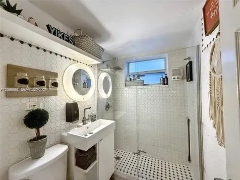 1115 Meridian Avenue Miami Beach FL 33139