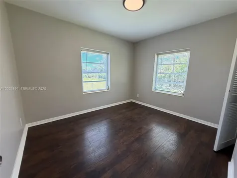 2035 NW 113th Terrace Miami FL 33167