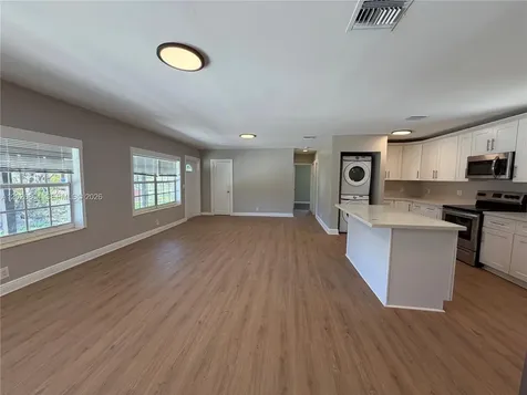 2035 NW 113th Terrace Miami FL 33167