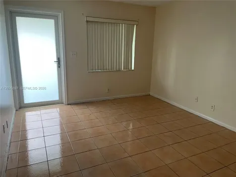 825 SW 9th Street Hallandale Beach FL 33009