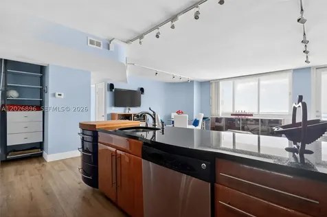 7135 Collins Avenue Miami Beach FL 33141