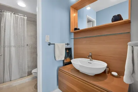 7135 Collins Avenue Miami Beach FL 33141