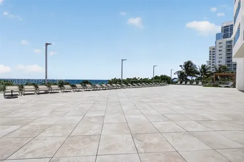 7135 Collins Avenue Miami Beach FL 33141