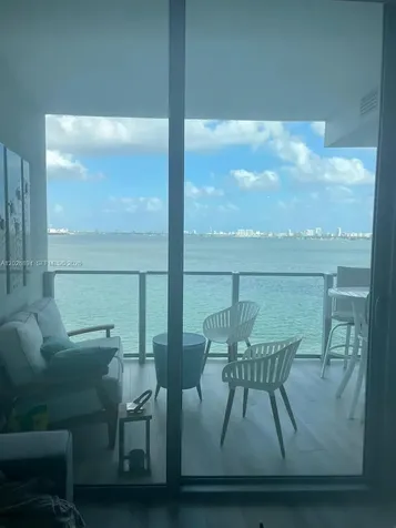 2900 NE 7th Avenue Miami FL 33137