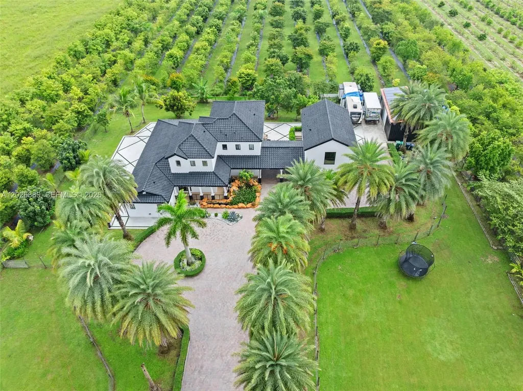 35351 SW 218th Avenue Homestead FL 33034