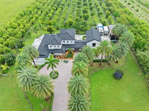 35351 SW 218th Avenue Homestead FL 33034