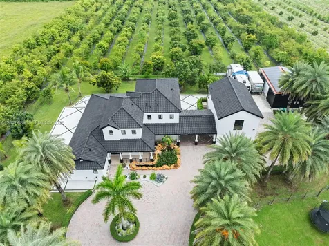 35351 SW 218th Avenue Homestead FL 33034
