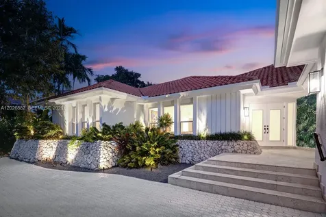 7155 E Lago Drive Coral Gables FL 33143