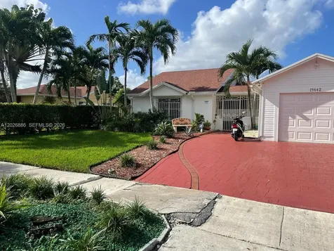 19642 NW 59th Place Hialeah FL 33015