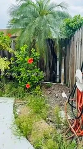 19642 NW 59th Place Hialeah FL 33015