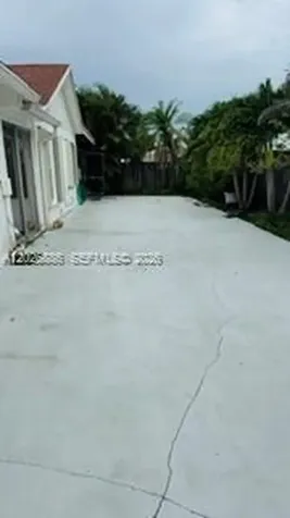 19642 NW 59th Place Hialeah FL 33015