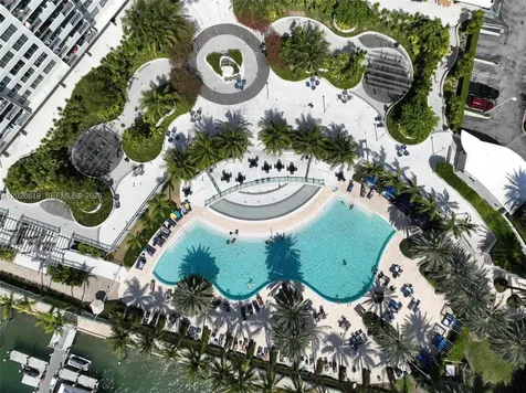1500 Bay Road Miami Beach FL 33139