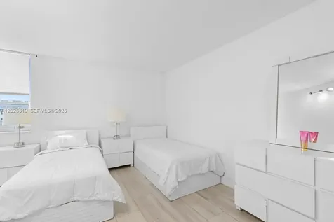 1500 Bay Road Miami Beach FL 33139