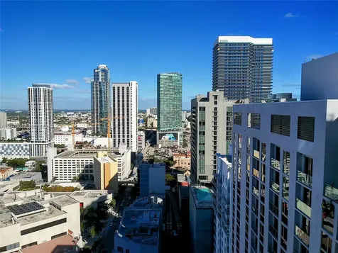 133 NE 2 Avenue Miami FL 33132