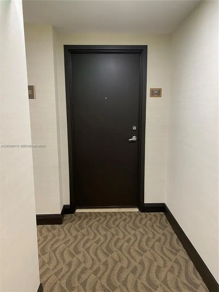 2011 N Ocean Boulevard Fort Lauderdale FL 33305