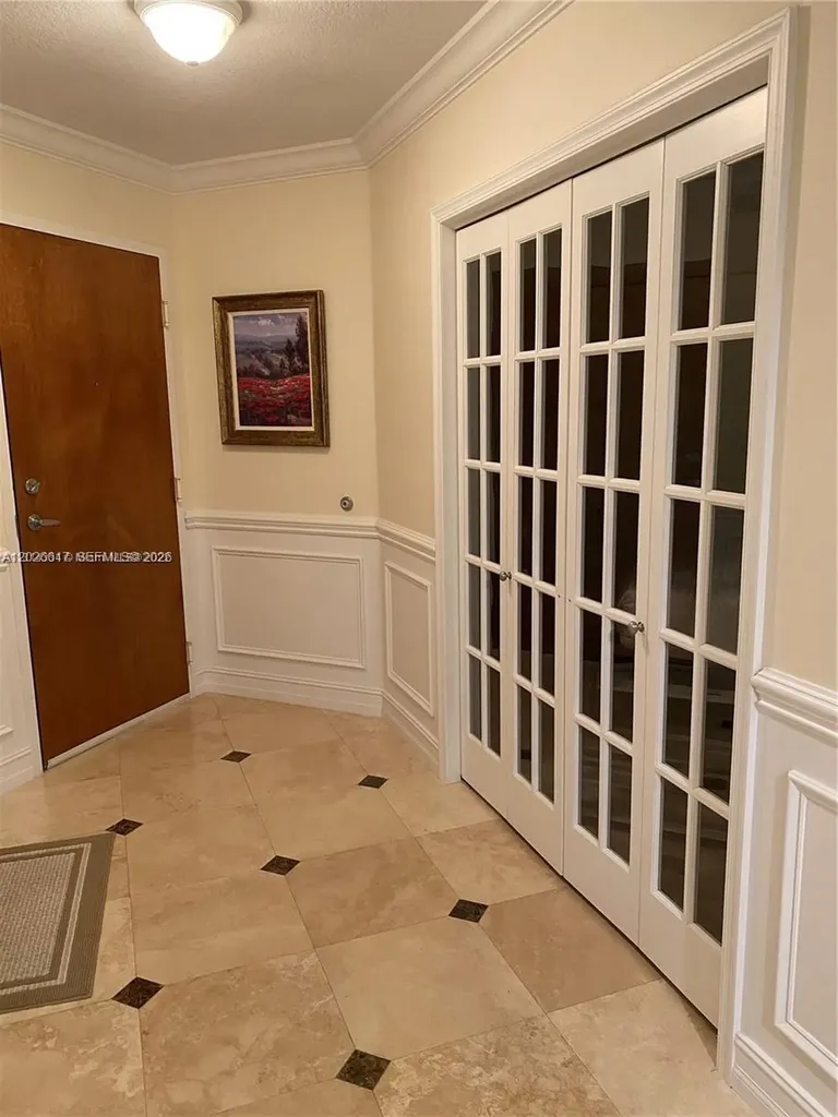2011 N Ocean Boulevard Fort Lauderdale FL 33305