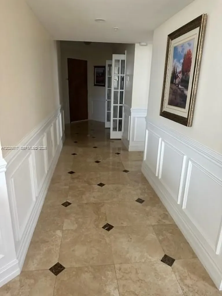 2011 N Ocean Boulevard Fort Lauderdale FL 33305