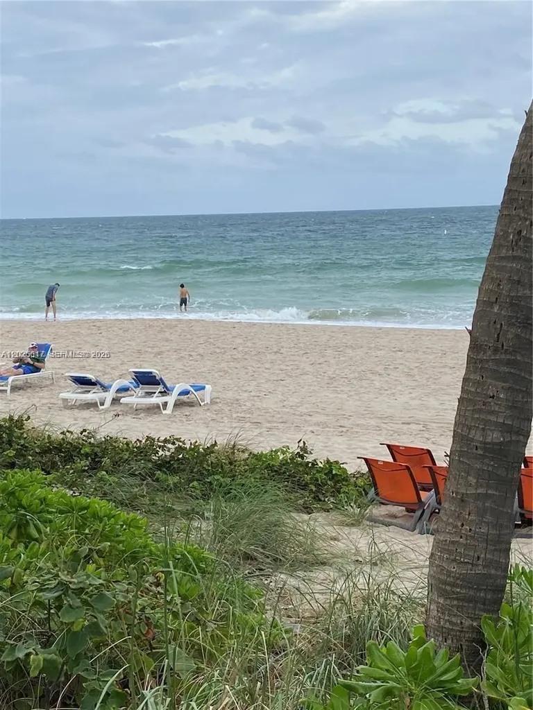 2011 N Ocean Boulevard Fort Lauderdale FL 33305