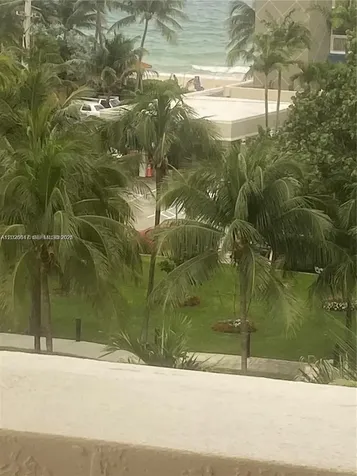 2011 N Ocean Boulevard Fort Lauderdale FL 33305