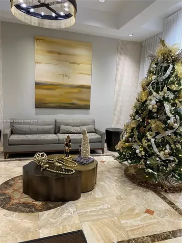 2011 N Ocean Boulevard Fort Lauderdale FL 33305