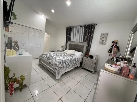 9940 SW 146th Court Miami FL 33186