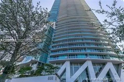 888 Biscayne Boulevard Miami FL 33132