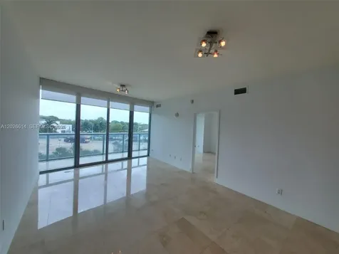 888 Biscayne Boulevard Miami FL 33132
