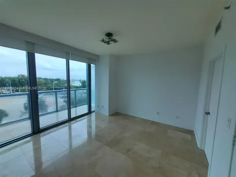 888 Biscayne Boulevard Miami FL 33132