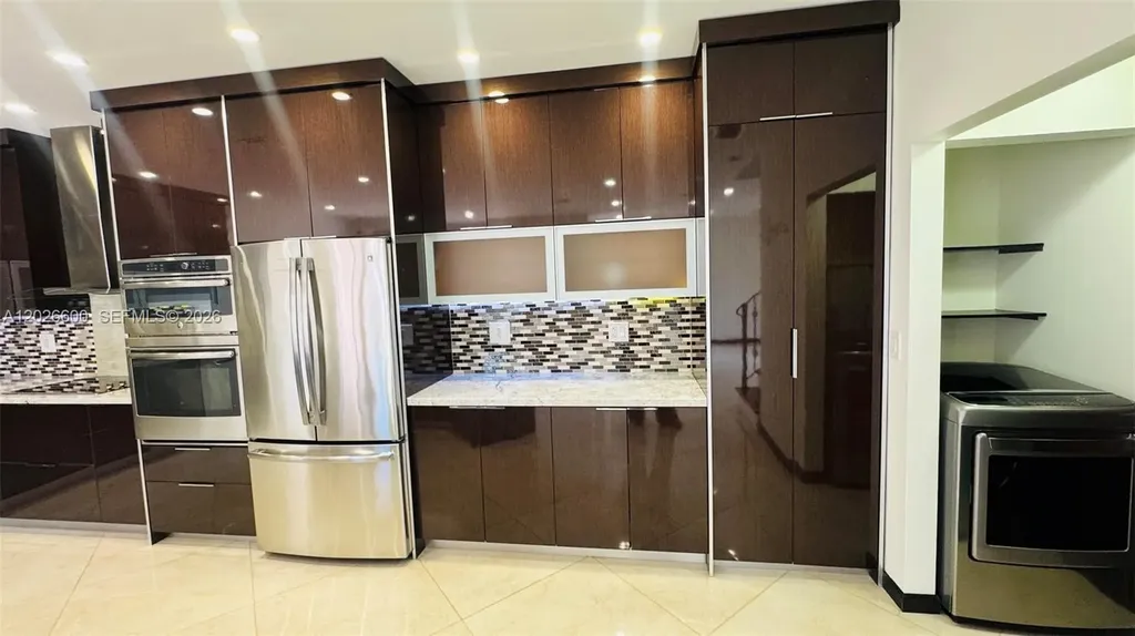 1094 Redwood Street Hollywood FL 33019
