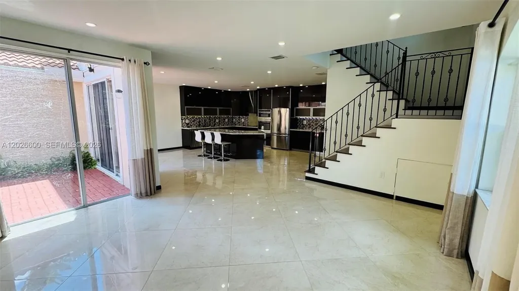 1094 Redwood Street Hollywood FL 33019