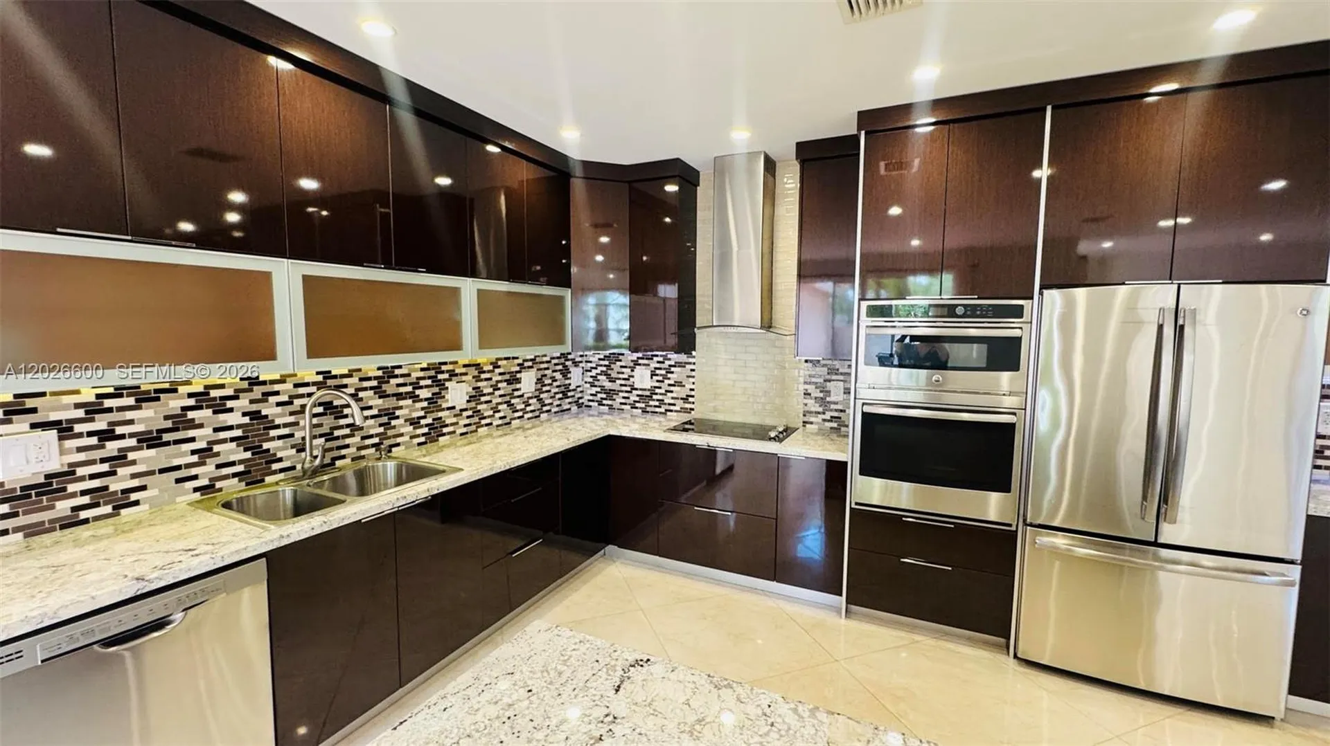 1094 Redwood Street Hollywood FL 33019