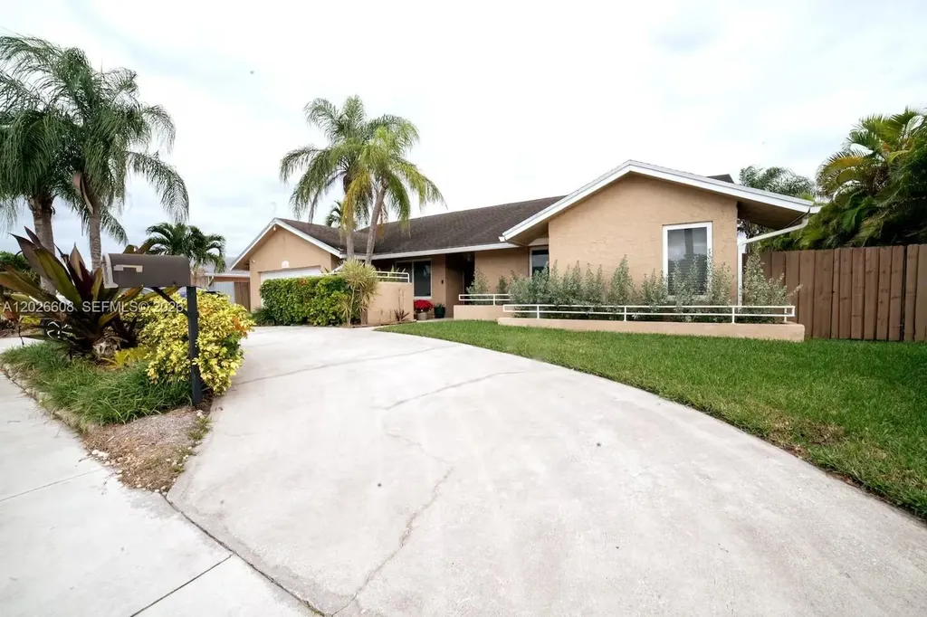 11931 SW 132nd Avenue Miami FL 33186