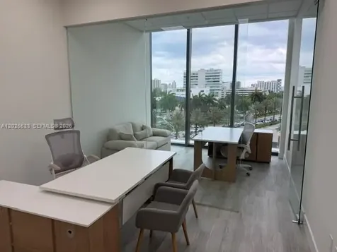 21290 Biscayne Boulevard Aventura FL 33180