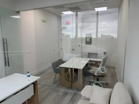 21290 Biscayne Boulevard Aventura FL 33180