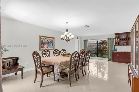 18645 SW 90th Avenue Cutler Bay FL 33157